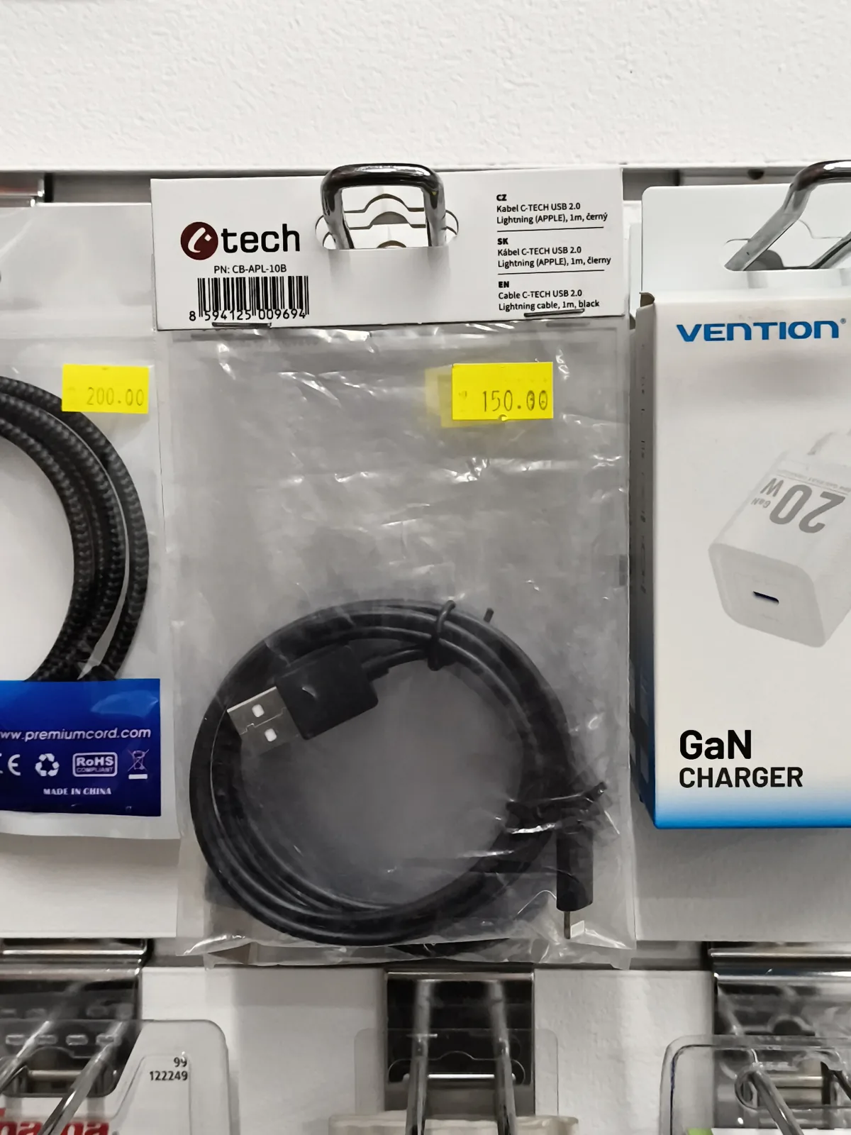 C-TECH USB 2.0 Lightning kabel, 1 m, černý